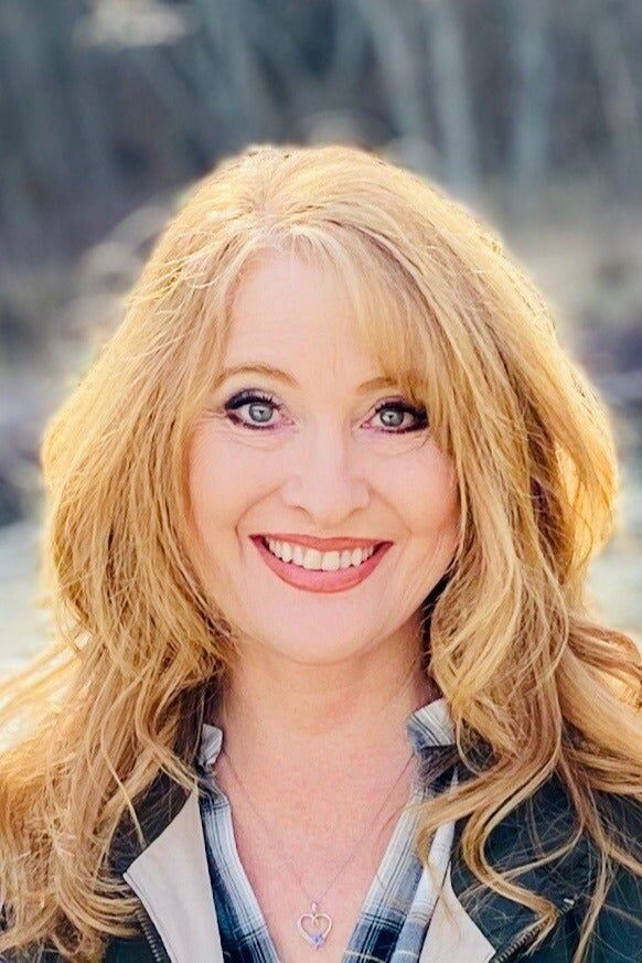 Lindie Marshall, Real Estate Broker in Kennewick, Tomlinson