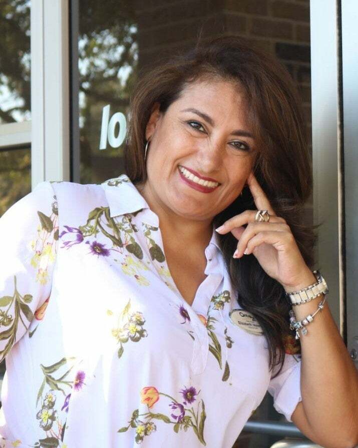 Elizabeth Valencia, Real Estate Salesperson in Jacksonville, North East