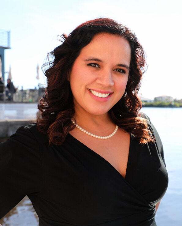 Emily Rivera-Jackson, Real Estate Broker/Real Estate Salesperson in North Port, Sunstar Realty