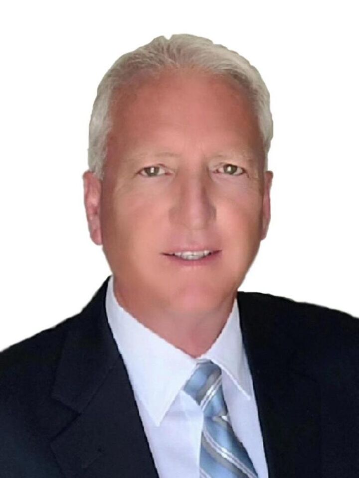 Andrew Beneze, Real Estate Salesperson in Gainesville, M.M. Parrish Realtors