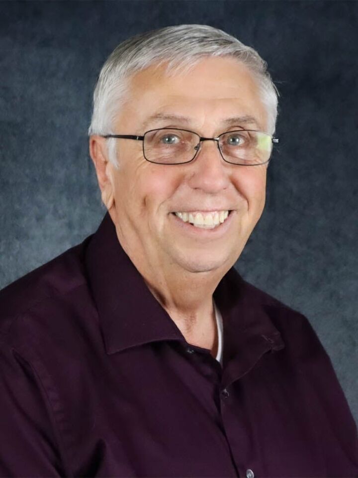 Ronald Taylor, Real Estate Broker in Rockford, Affiliated