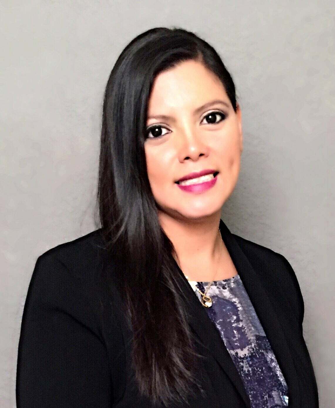 Fabiola Saravia, Real Estate Salesperson in Miami, World Connection