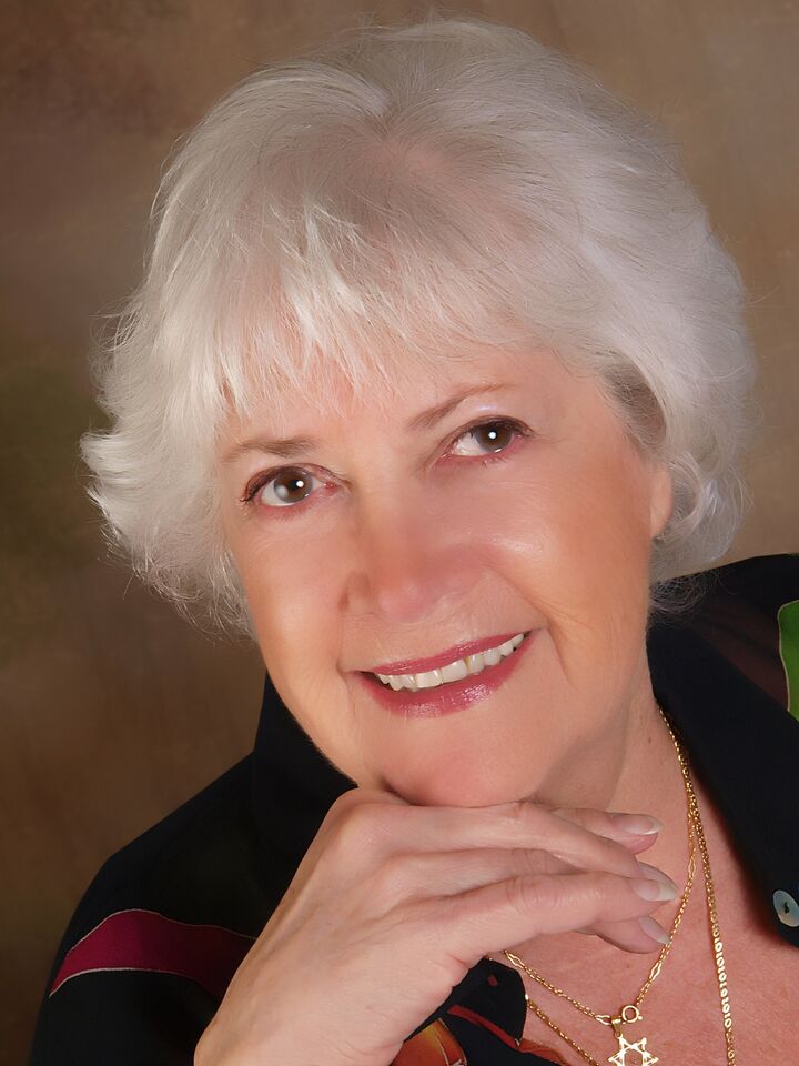 Barbara Shapiro, Real Estate Salesperson in Coral Springs, Tenace Realty