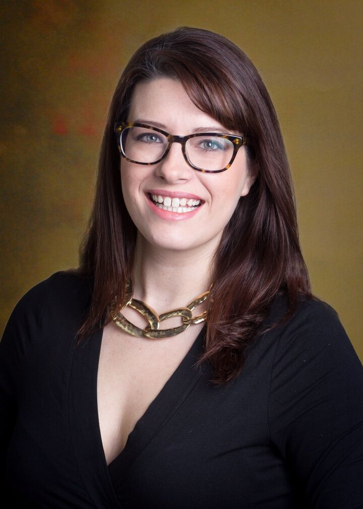 Jennifer Sproles,  in Lake Charles, Bessette Flavin