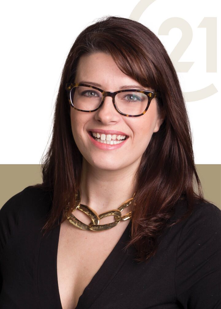 Jennifer Sproles,  in Lake Charles, Bessette Flavin