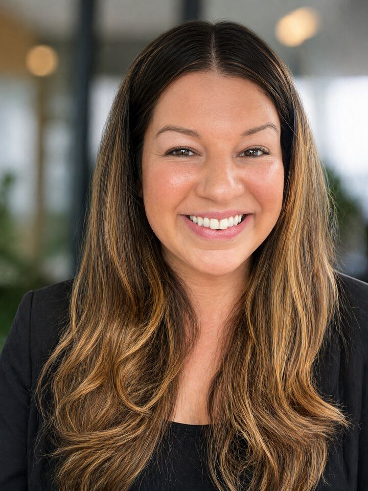 Jennifer Barbre,  in Hendersonville, Connected