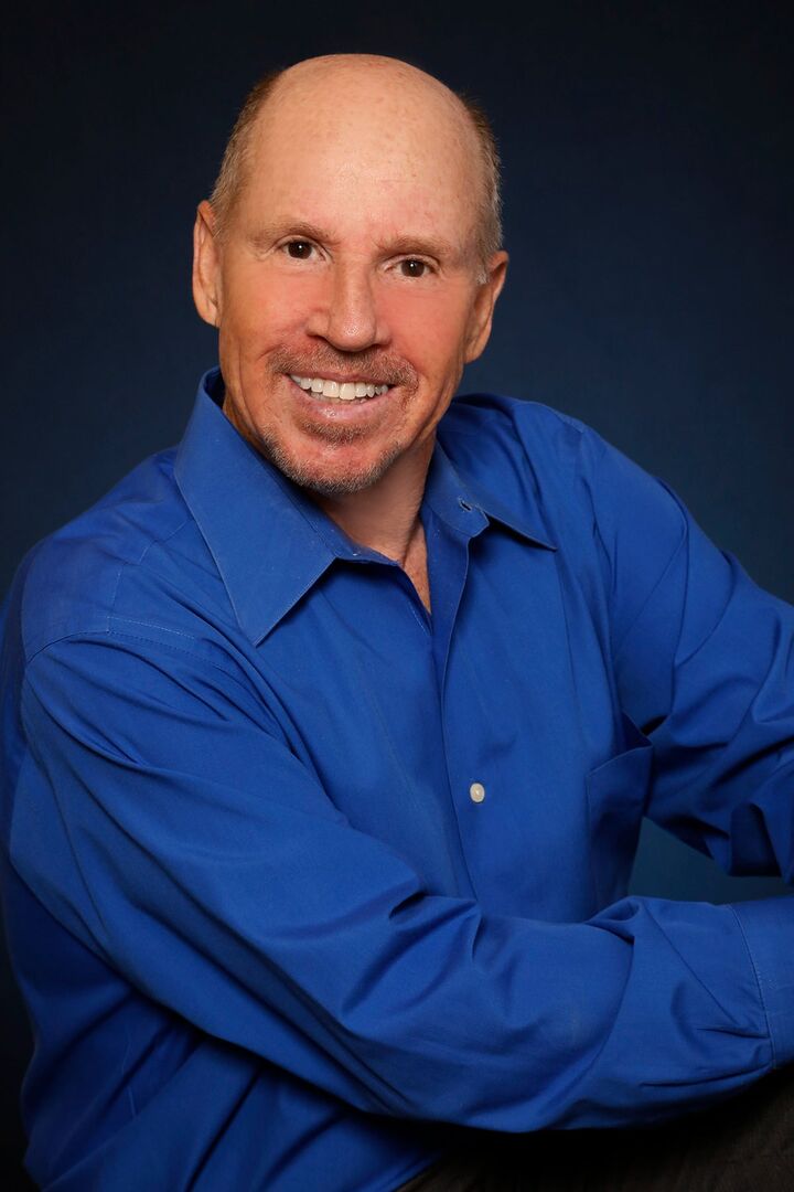 Glenn Albanese,  in Palm City, Move With Us