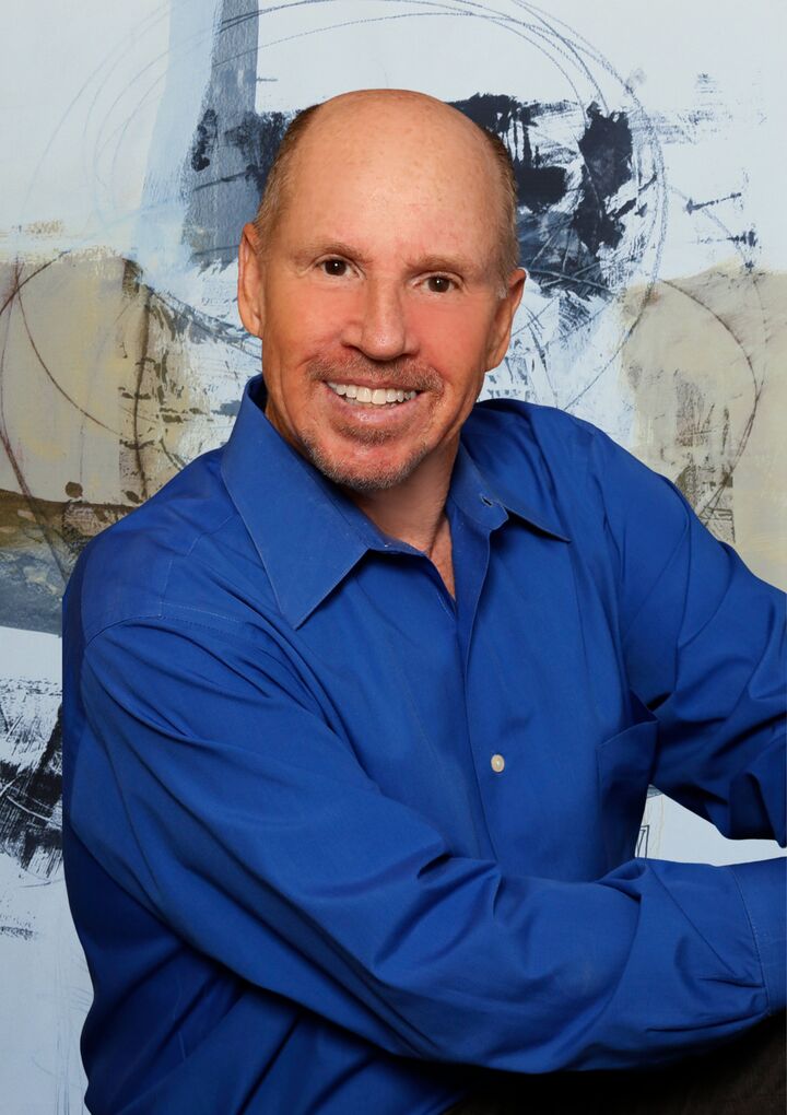 Glenn Albanese,  in Palm City, Move With Us