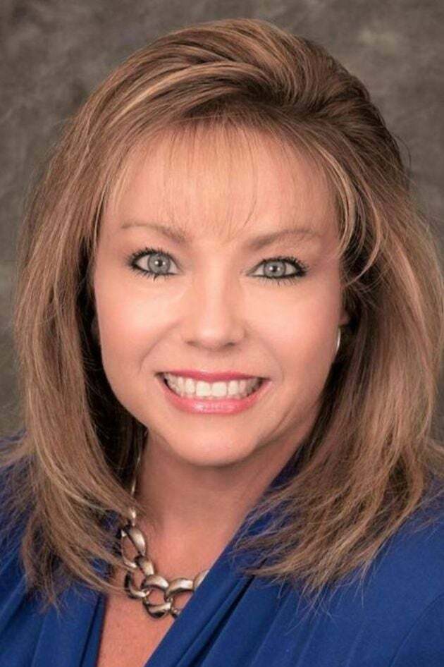 Diadre Pagliei, Real Estate Salesperson in Okemos, Professionals