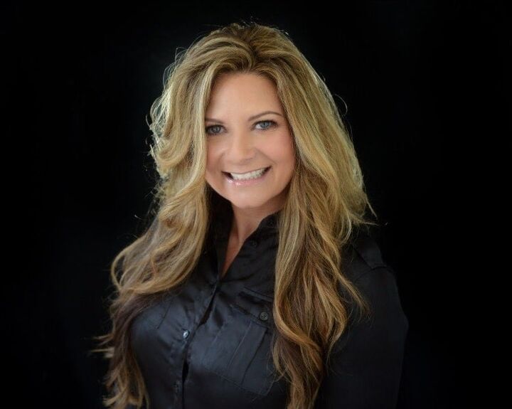 Amie Ceder Bracey, Real Estate Salesperson in Salem, North East