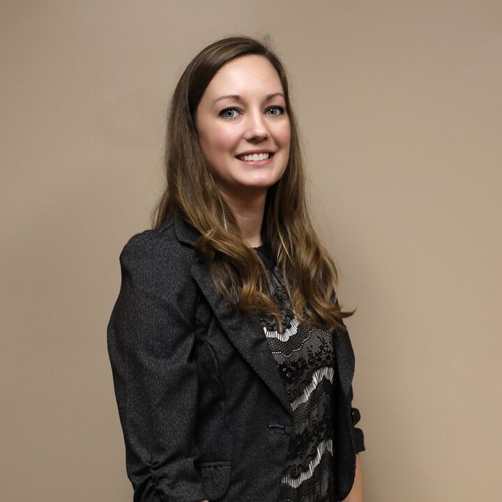 Nikki Seymour, Real Estate Salesperson in Whitehall, Schmidt Realtors