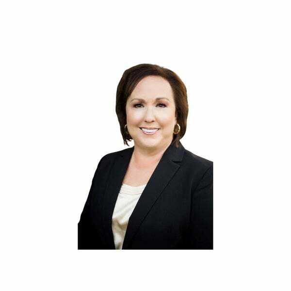Cindy Stevens,  in Baton Rouge, Bessette Flavin