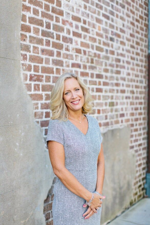 Polly Cillpam, Real Estate Salesperson in Beverly Hills, Nelson Shelton Real Estate ERA Powered