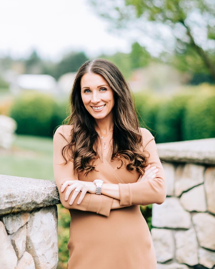Jessica Lindstrom, Real Estate Broker in Olympia, Van Dorm Realty