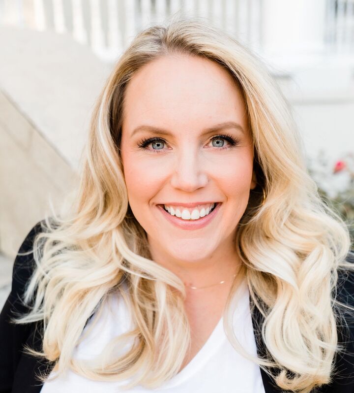 Casey Smith, Real Estate Salesperson in Beaufort, Coastal Town Realty