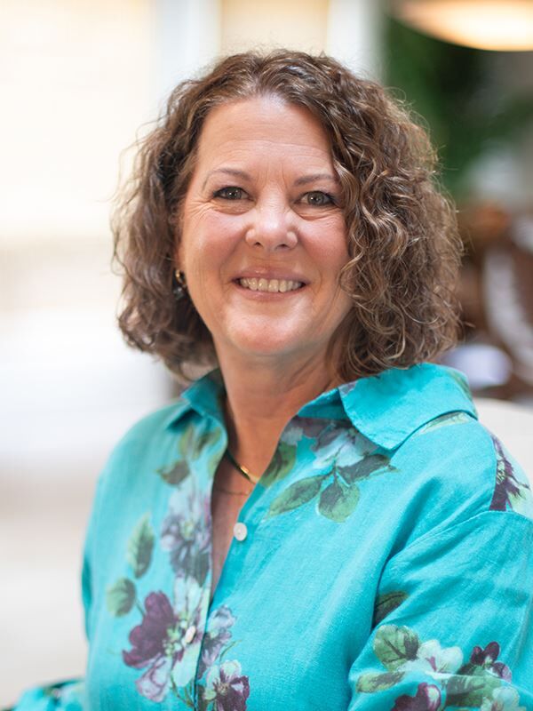 Donna Rice, Real Estate Broker in Princeville, Pacific Properties