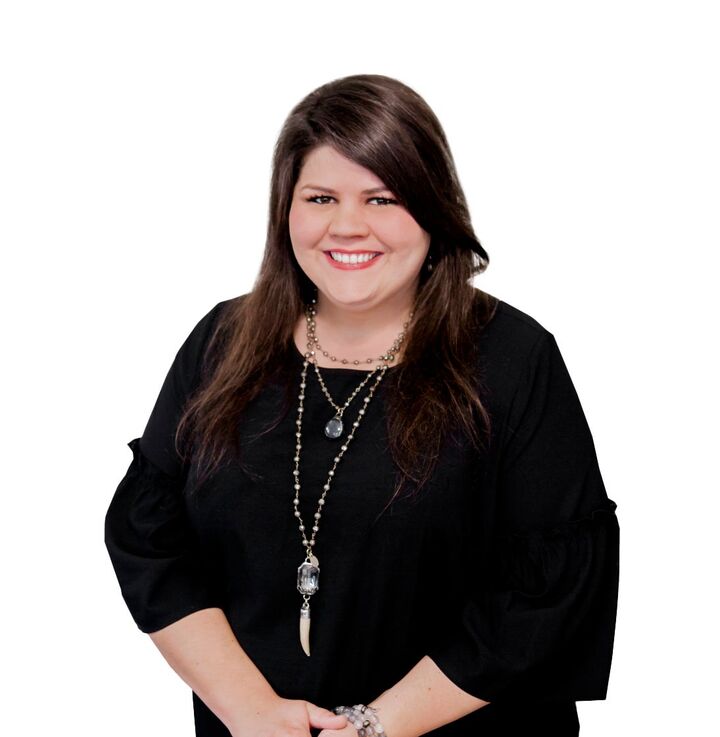 Elizabeth Thacker Stephens,  in Lindale, I-20 Team