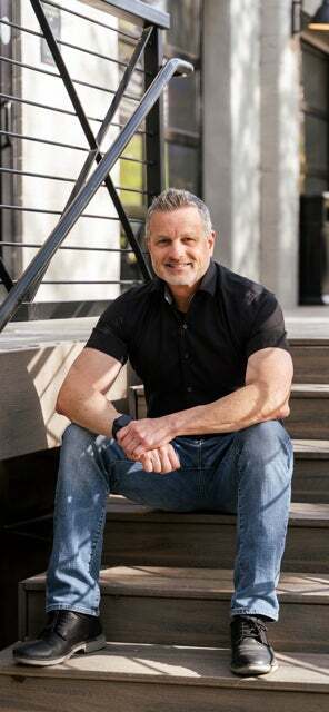Aaron Henderson, Real Estate Salesperson in Prescott, BloomTree Realty