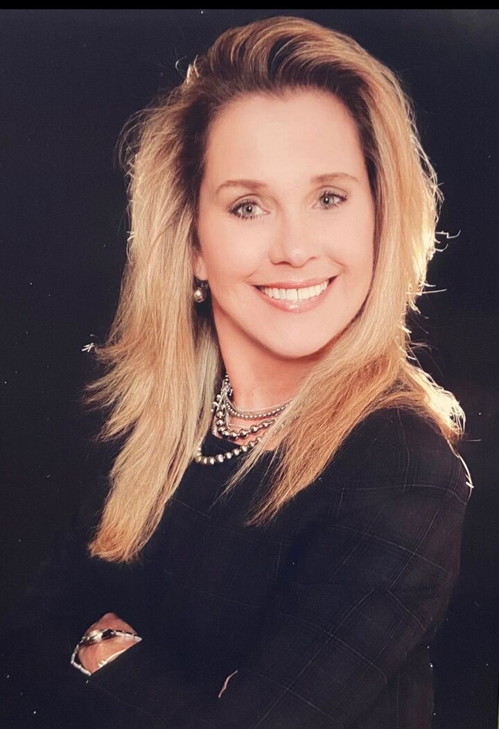 Teleaha Rowell, Real Estate Salesperson in Florence, McMillan and Associates