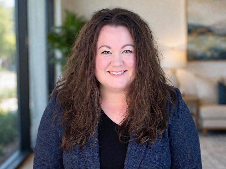 Holly Downs, Real Estate Salesperson in Soldotna, Realty Solutions