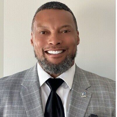 Michael Williams,  in Tucker, Metro Brokers
