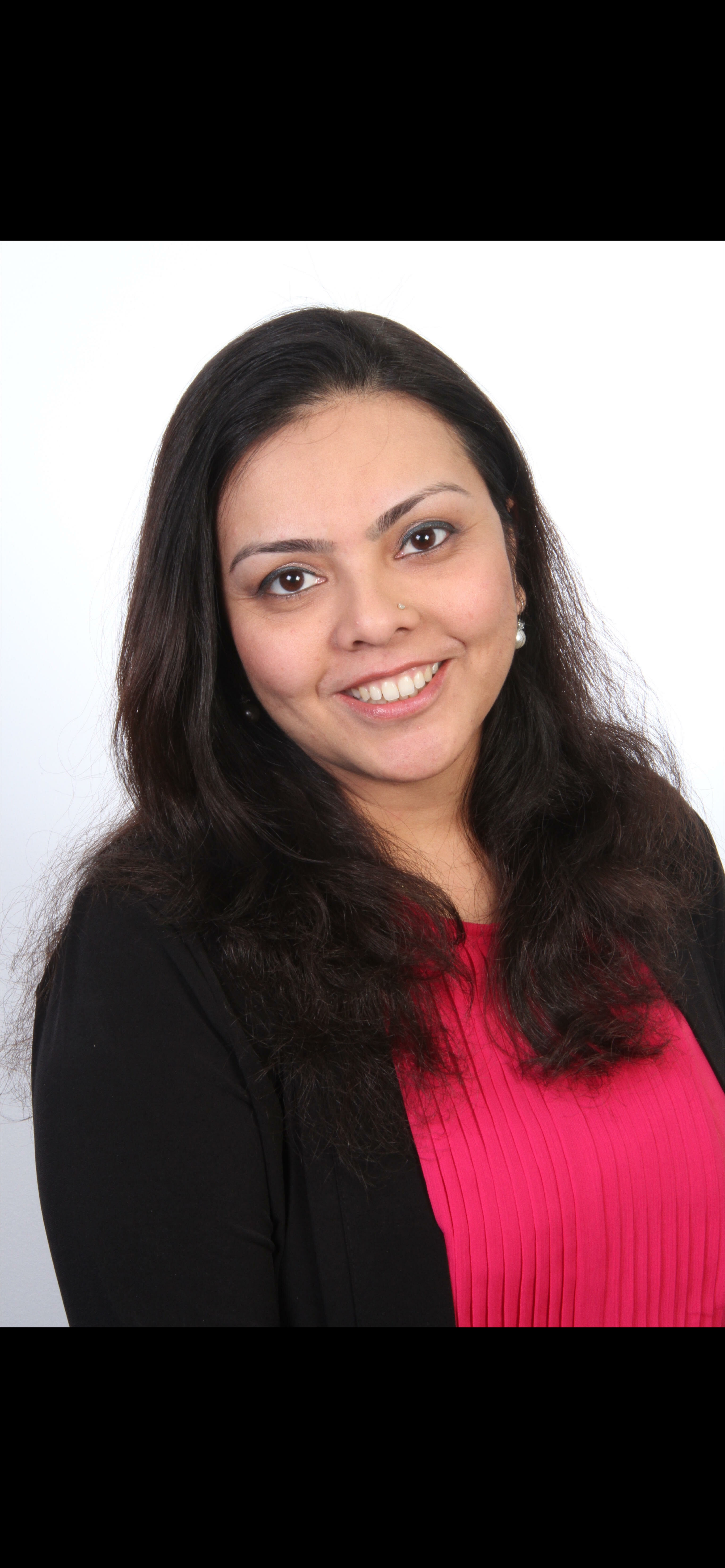 Faiza Aamir, Sales Representative in Mississauga, CENTURY 21 Canada