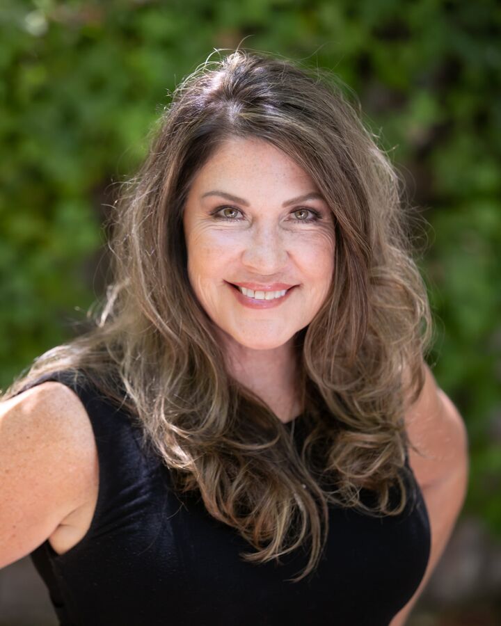 Doreen Covarelli, Real Estate Salesperson in Discovery Bay, Icon Properties