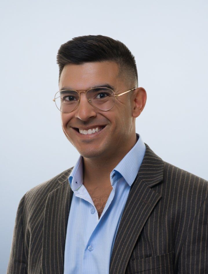 Zachary Flores,  in Las Cruces, Steinborn & Associates
