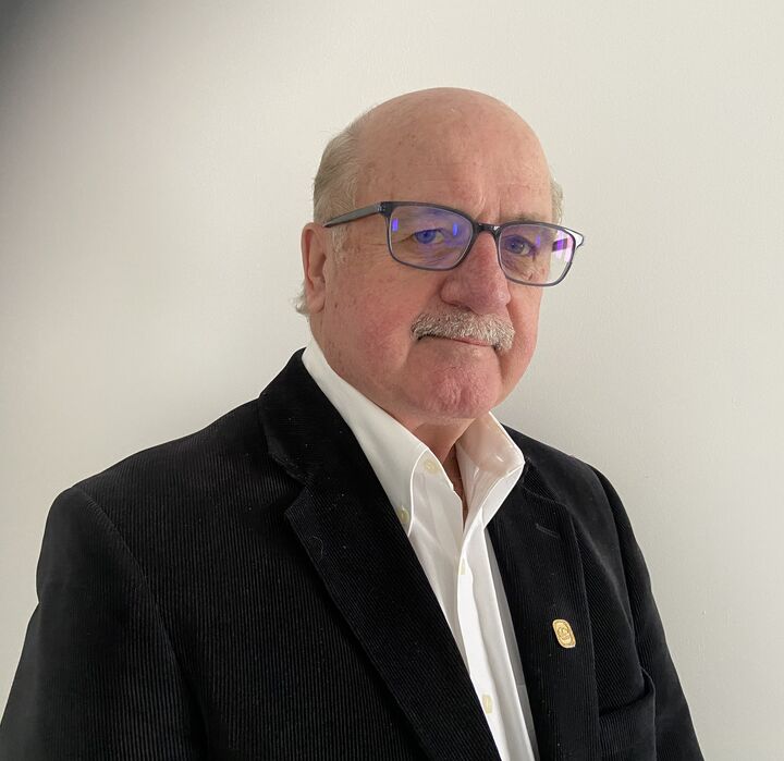 Lou Kelly, Broker in Innisfil, Coldwell Banker The Real Estate Centre, Brokerage