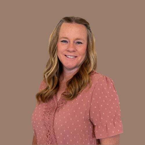 Carie Banuelos, Real Estate Salesperson in Prescott, BloomTree Realty