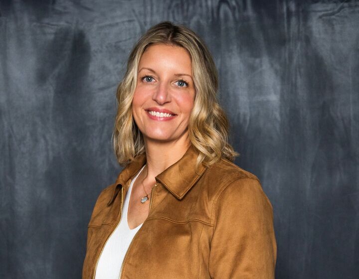 Leah Collins, Real Estate Salesperson in Northville, Curran & Oberski