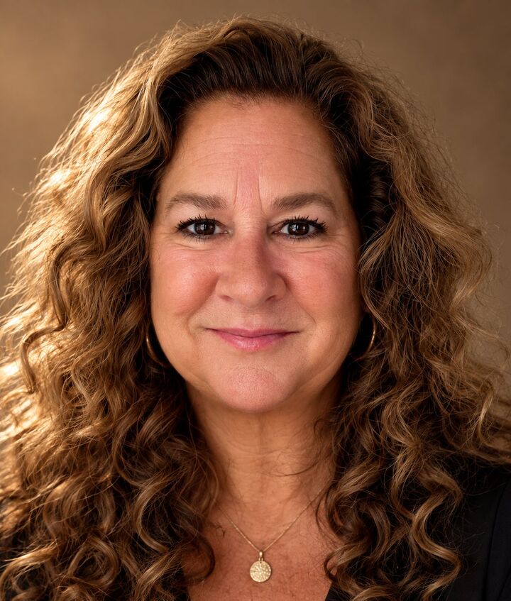 Melanie Hopkins, Real Estate Salesperson in Easton, Chesapeake Real Estate Company