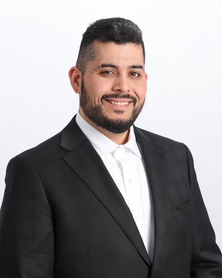 Chia Fernandez, Real Estate Salesperson in Hiawatha, Graf Real Estate ERA Powered