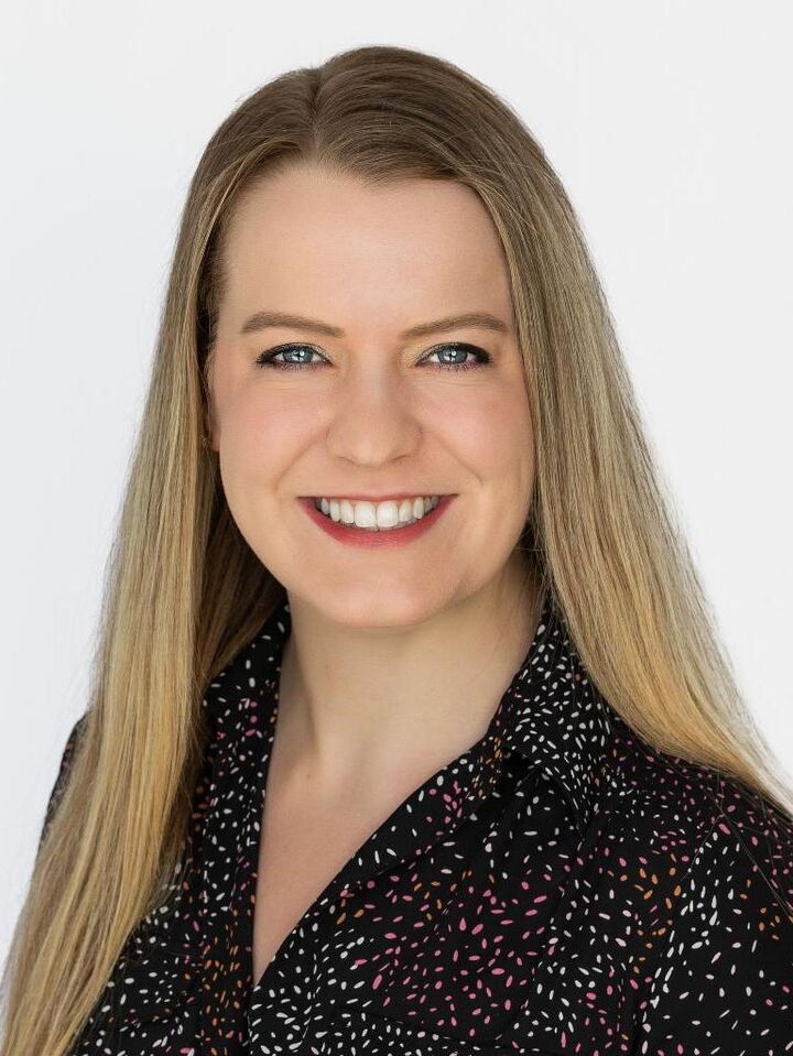 Elizabeth Perron, Real Estate Salesperson in Anacortes, 360 Team