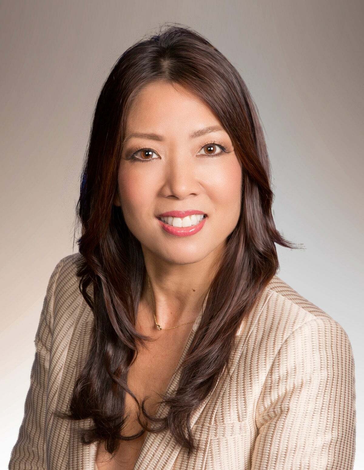 Joyce J Ariyoshi, REALTOR® in Honolulu, Advantage Realty