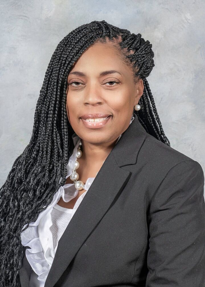Angela Knight, Associate Real Estate Broker in Rocky Mount, Sterling Real Estate