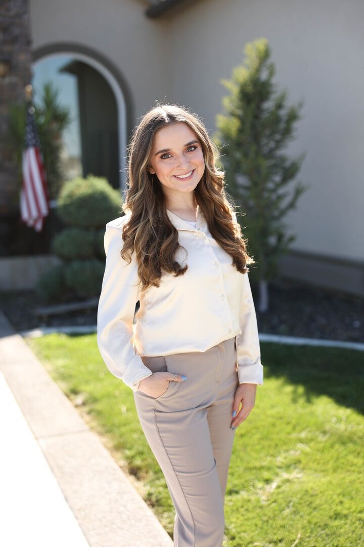 Julissa Valdez, Real Estate Salesperson in Othello, Imagine Realty ERA Powered