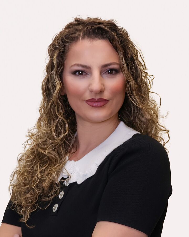 Borana Coka,  in Patchogue, Realty Connect