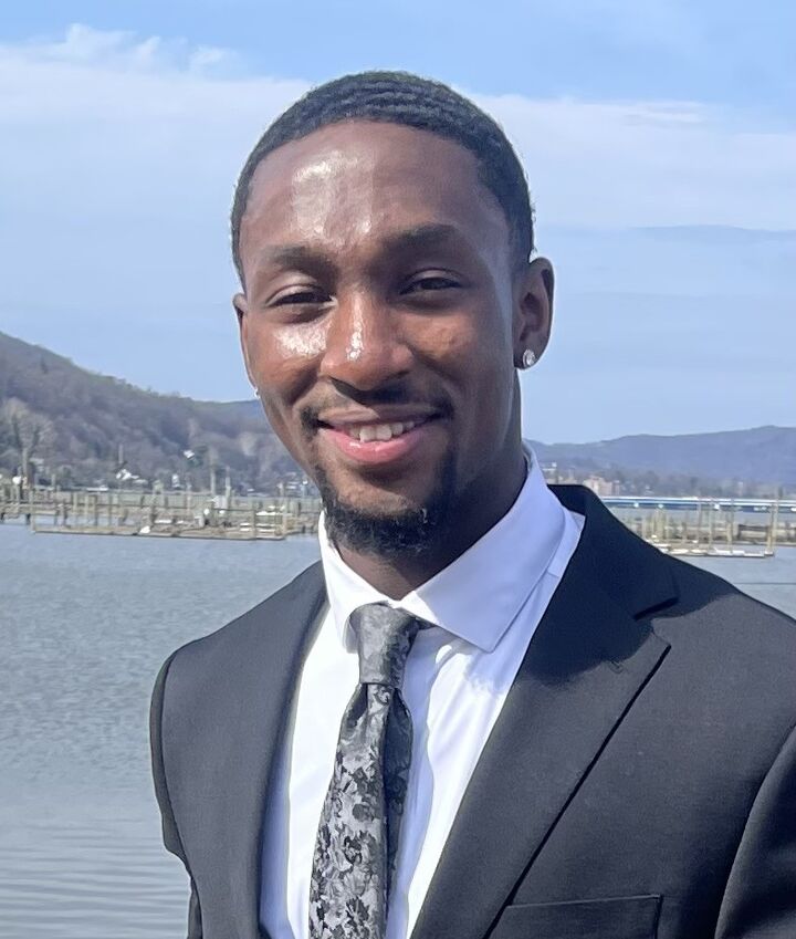 Michael Oduro, RE SALESPERSON in Goshen, Howard Hanna Rand Realty