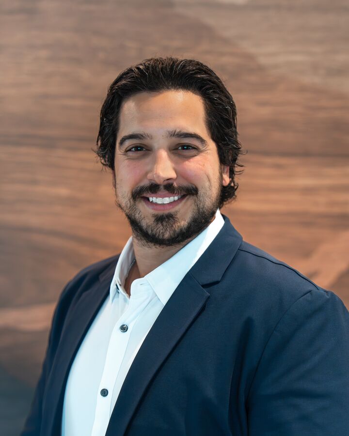 Pedro Alvarez, Real Estate Salesperson in Las Vegas, Las Vegas
