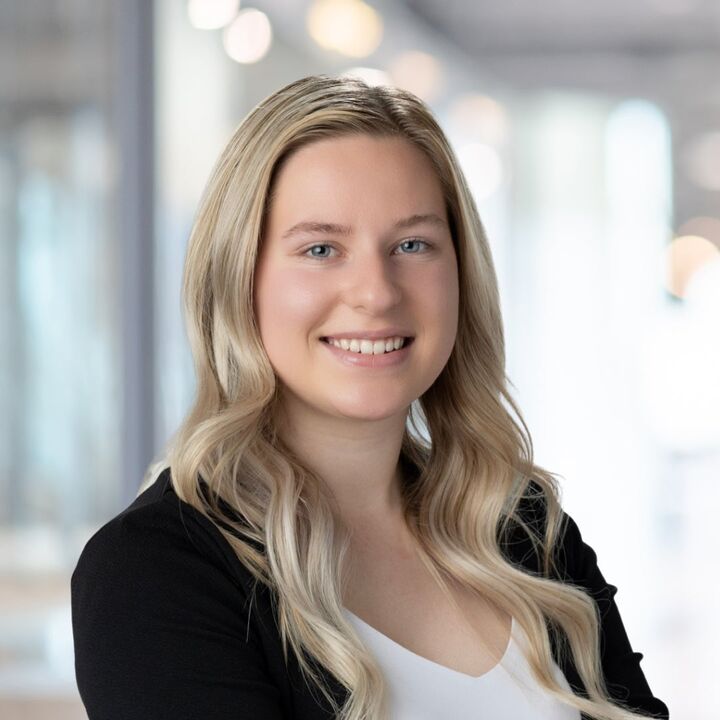 Courtney Johnson, Real Estate Salesperson in Escanaba, Schmidt Realtors