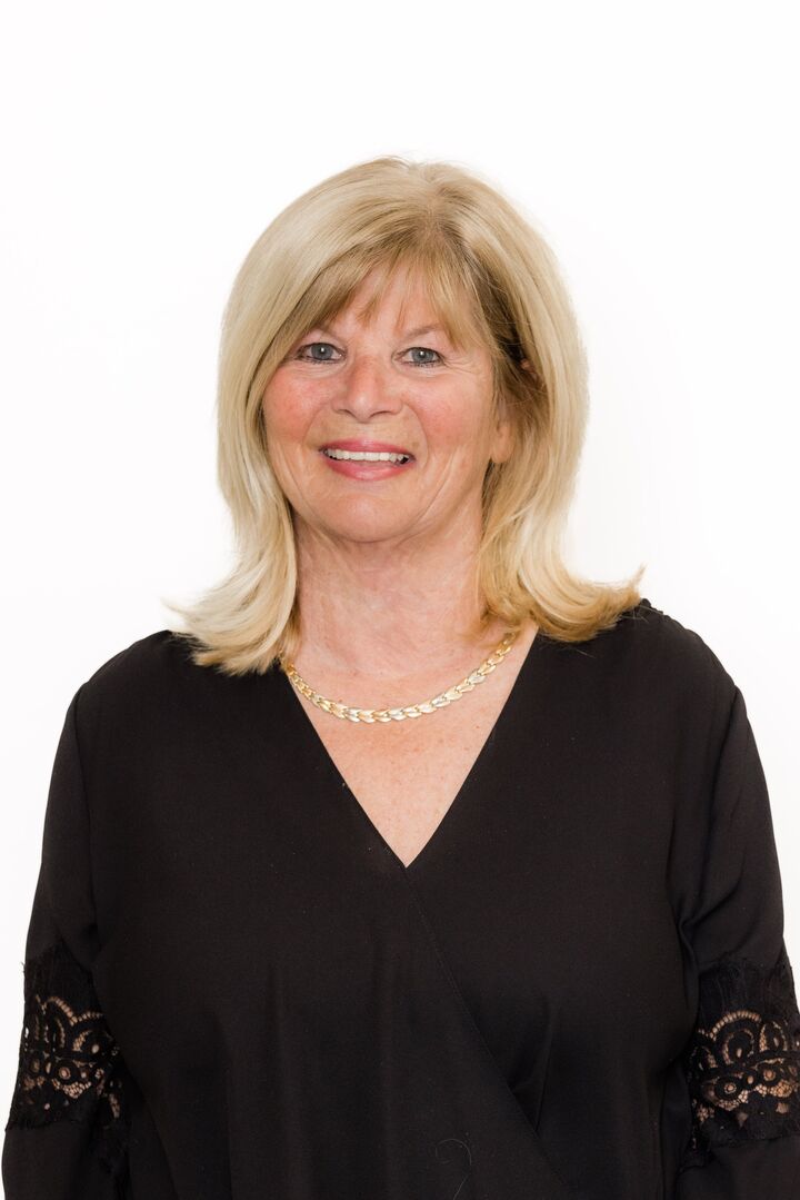 Clarice Mulcahy,  in Woodbury, Realty Connect