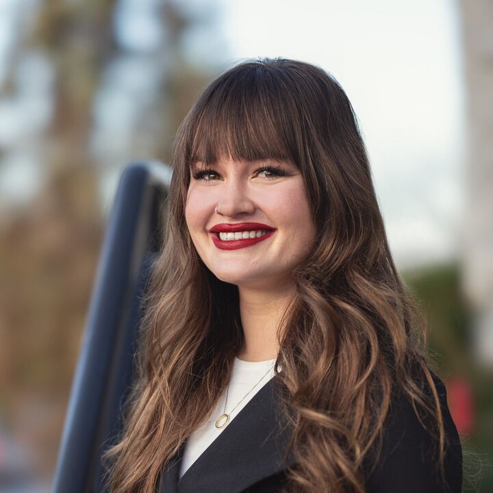 Grace David, Real Estate Broker in Bloomington, Scheetz