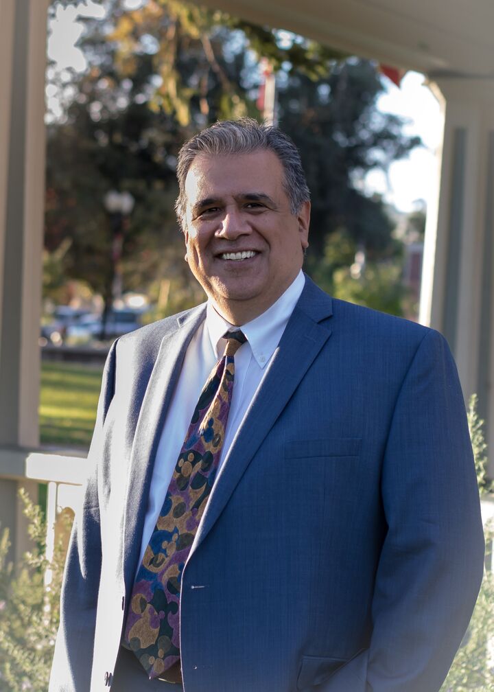 Ruben Canales, Real Estate Salesperson in Paso Robles, Masters