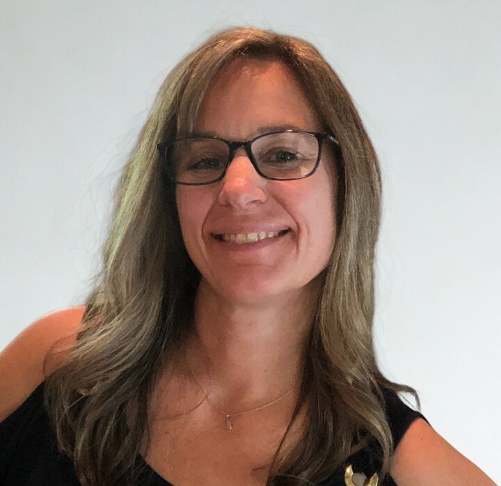 Kristin Silveira, Real Estate Salesperson in Portsmouth, Topsail Realty