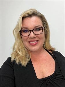 Kristen Martino,  in Hauppauge, Realty Connect