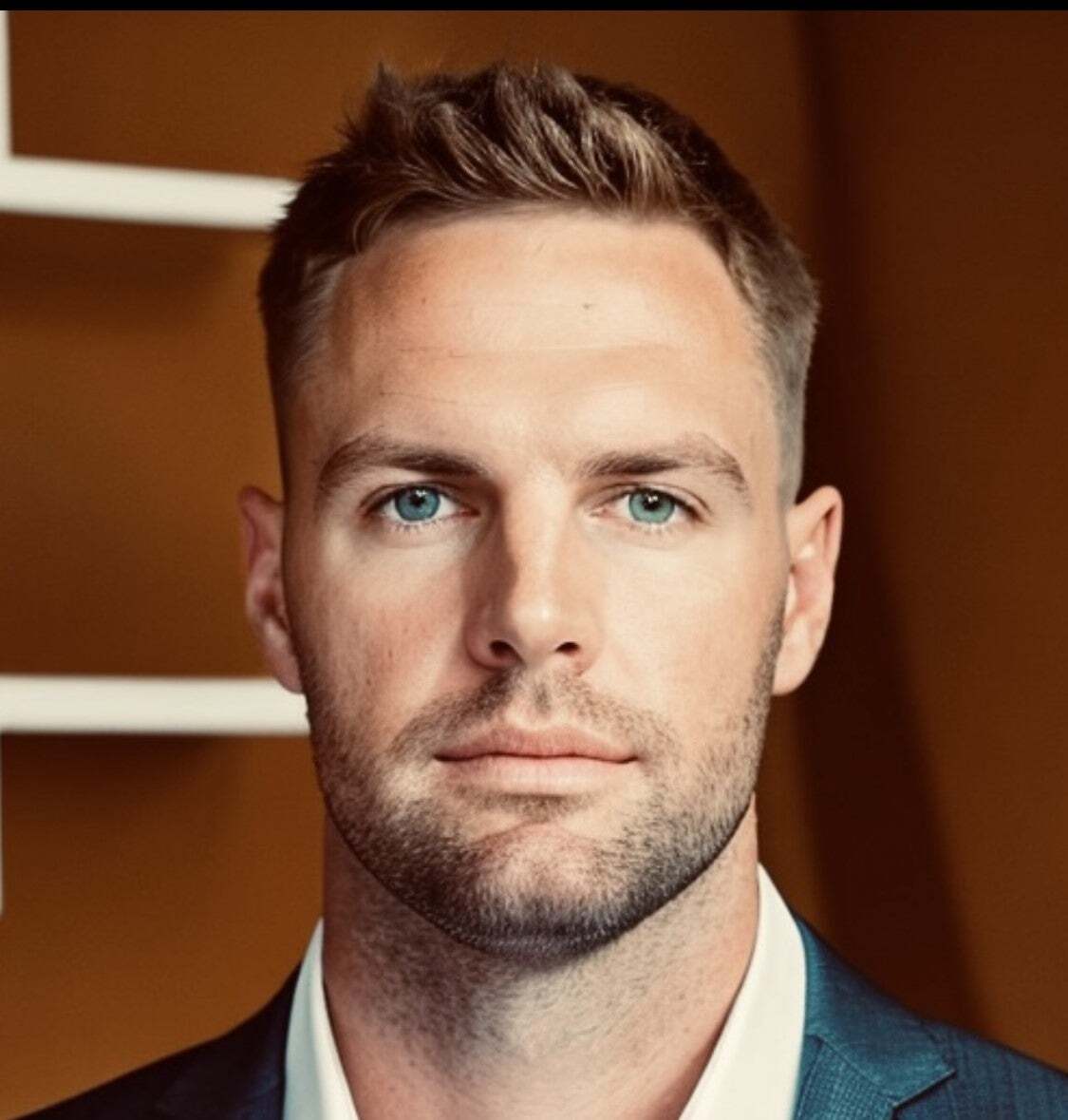 Blake Holmes,  in Tampa, Circle