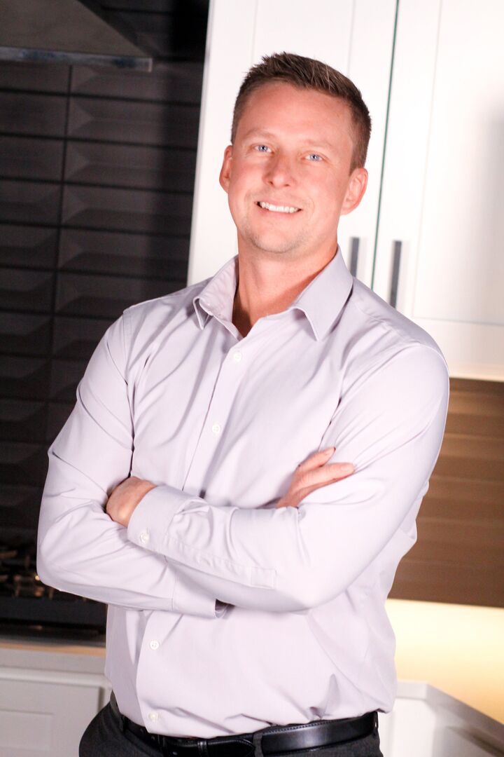 Trenton Sheppard, Real Estate Broker in Cary, Paracle