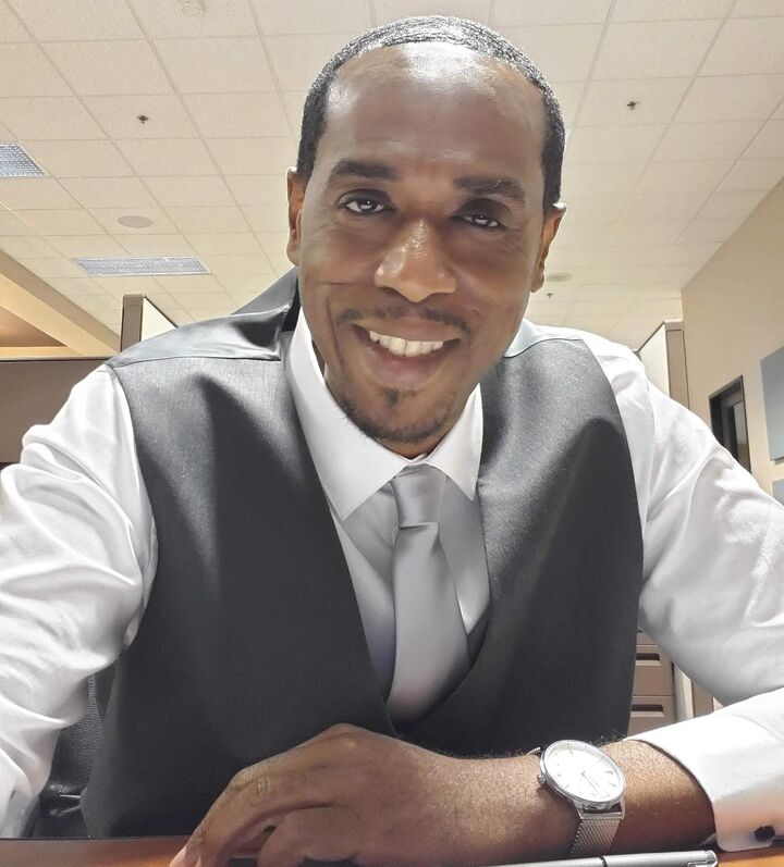 Derek Walker, Real Estate Salesperson in Rancho Cucamonga, Masters