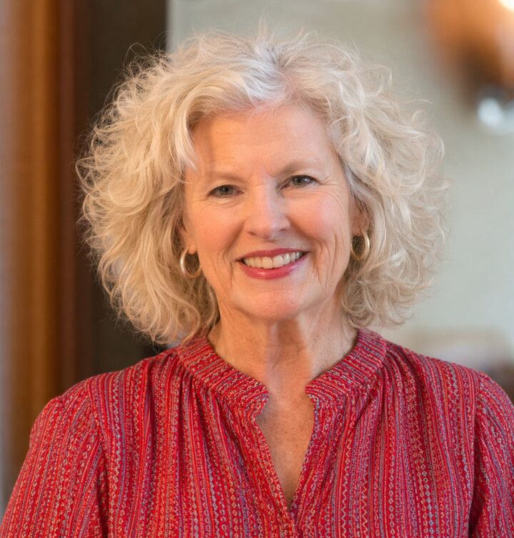 Peg Dilworth-Hunt,  in Lake Orion, Professionals